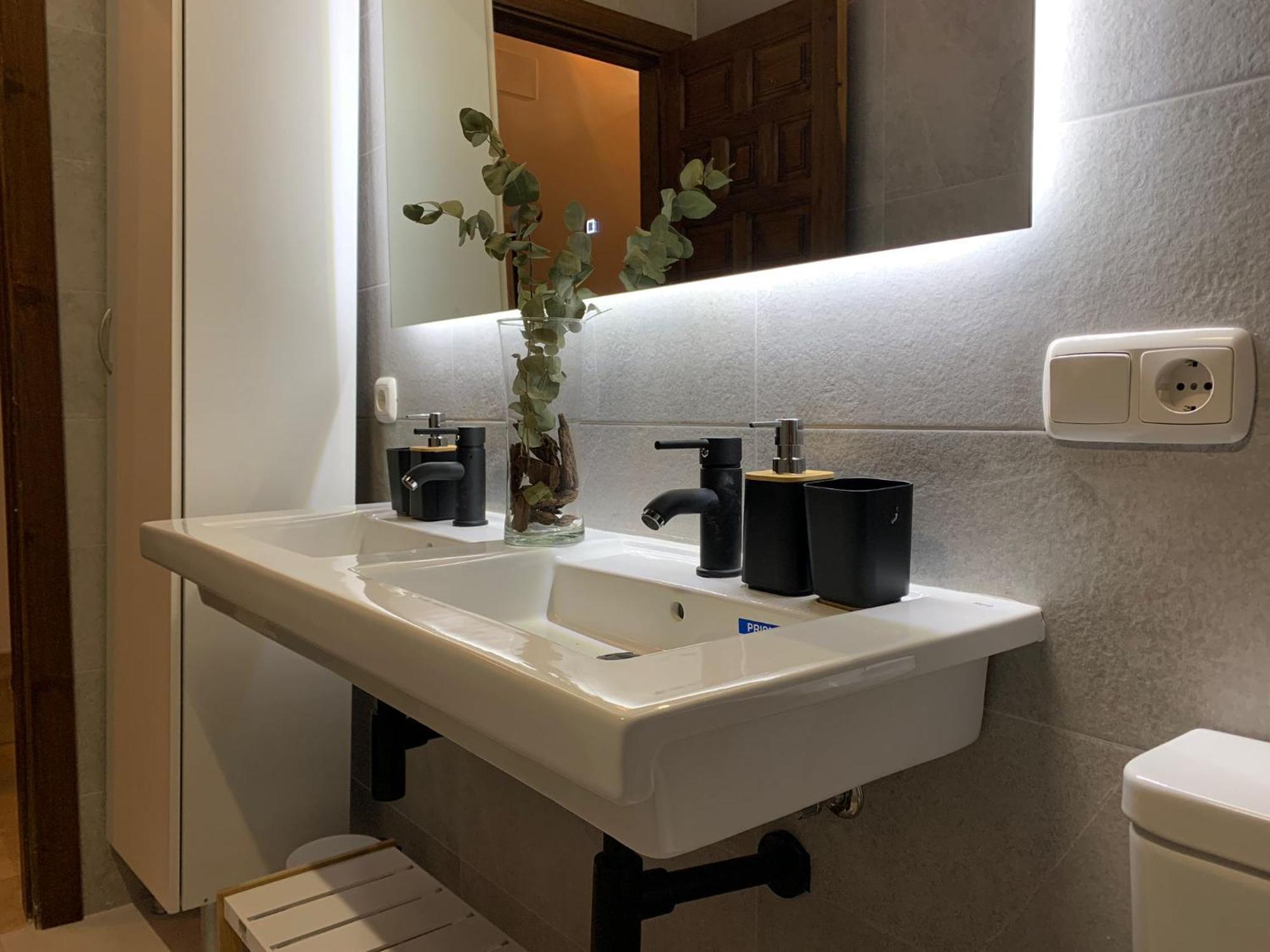 Apn Duplex Elvira Apartment Granada Exterior photo